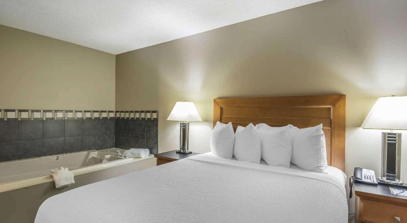 Quality Inn West Edmonton