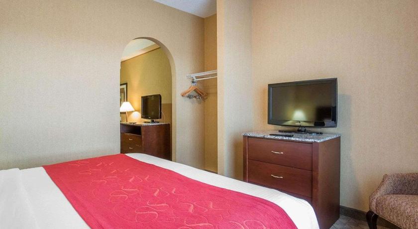 Comfort Inn and Suites Airdrie