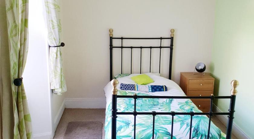 Kilmichael School House Prices Photos Reviews Address -