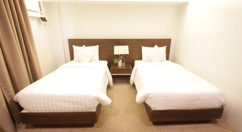 Image of Superior Twin 4
