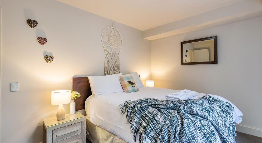 Image of Two-Bedroom Apartment 8