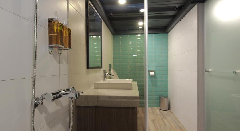 Image of Standard Triple Room 4