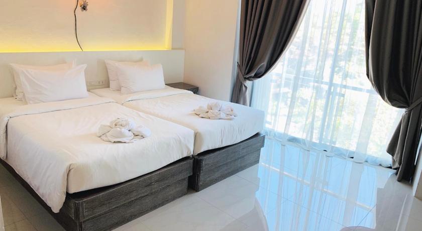 Image of Deluxe Twin Room 0