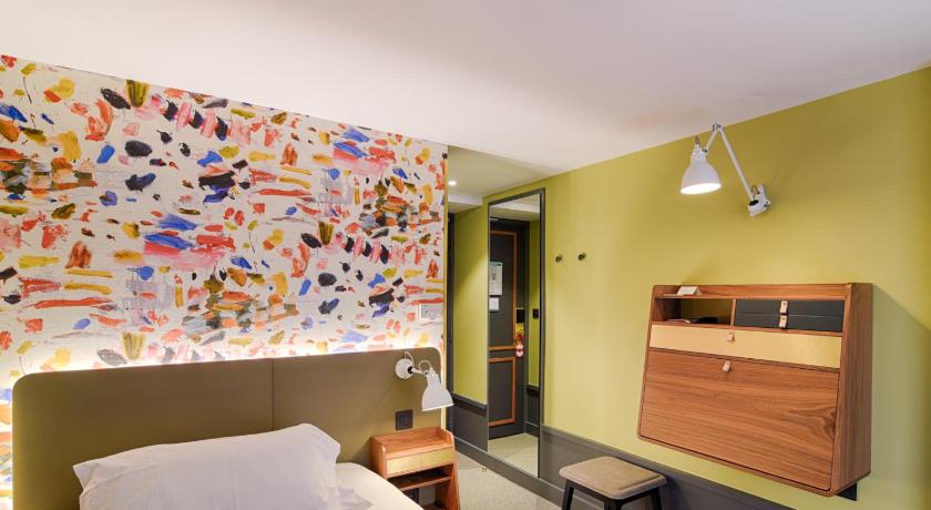 Image of Standard Single Room 1