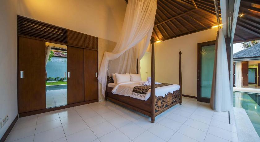 Villa Kaya Sanur photo