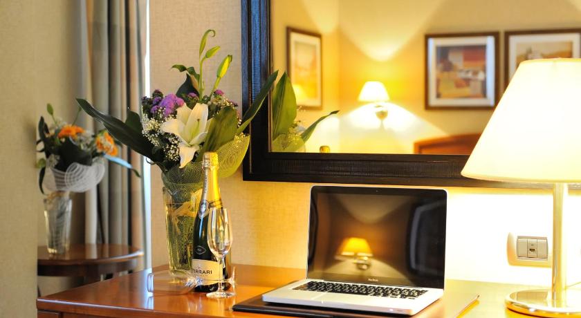 罗马 LH Hotel Lloyd Rome 3星级 酒店 套房