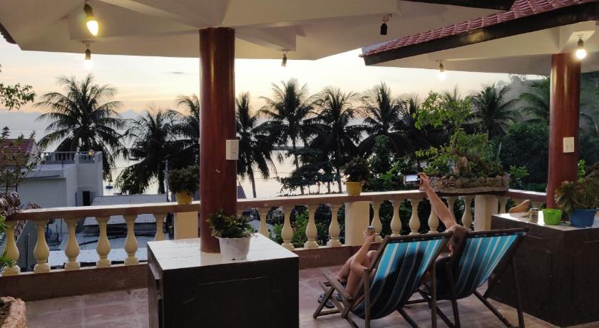 Bai Huong Homestay