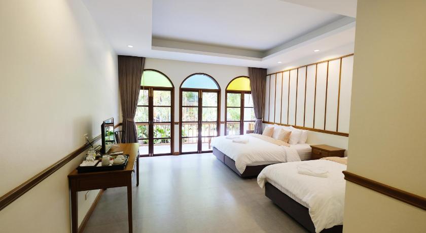Image of Triple Deluxe Garden View 7
