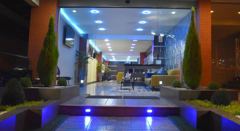 Apart Hotel Selenza — Hotel in Cochabamba