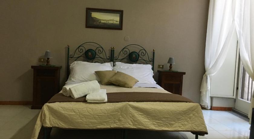Image of Double or Twin Room 17
