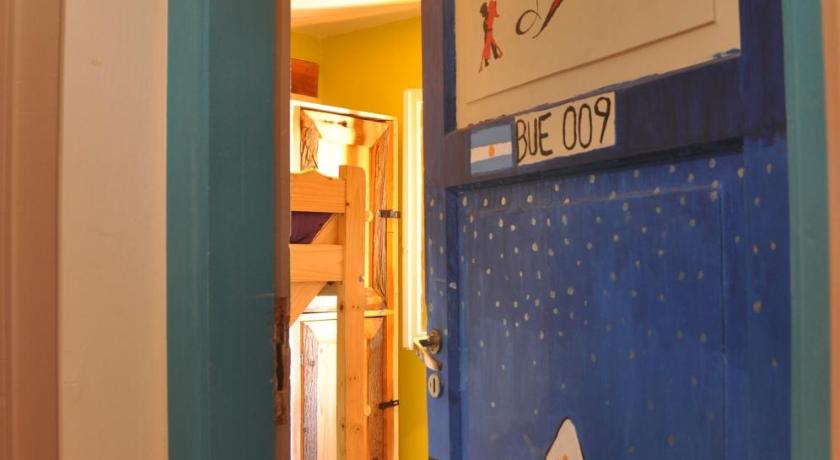 Image of Single Bed in 6-Bed Dormitory Room 3