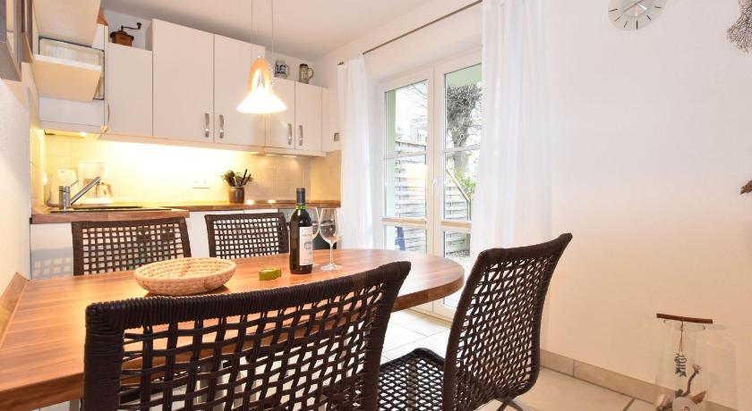 Moderne Ferienwohnung in Graal-Muritz strandnah - image 7