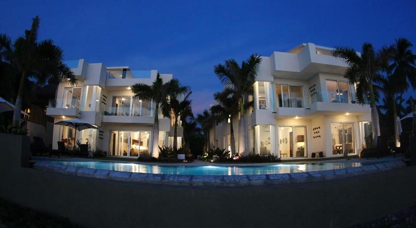 Clara Vista Villas photo