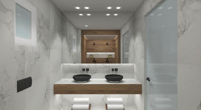 Image of Deluxe Double Room 2