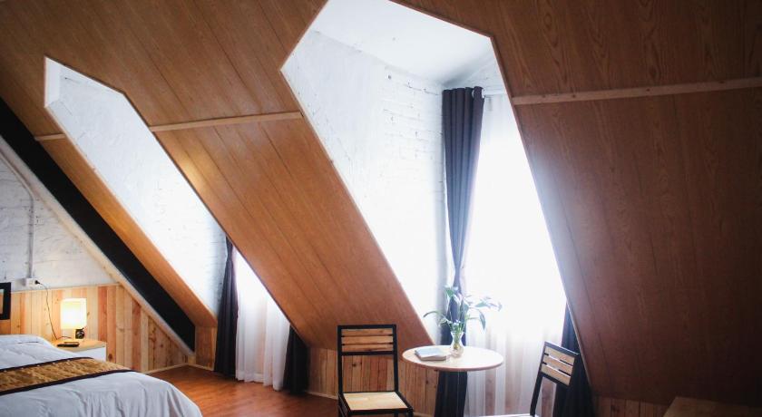 Image of Luxury Ocean View Suite 6