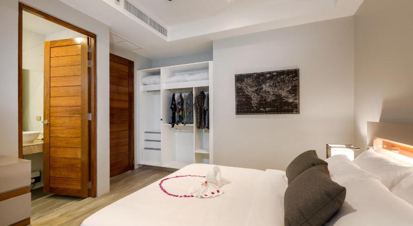 Twin Villas Seaview Kata photo