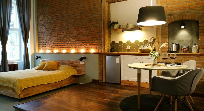 Zada Studio — Hotel in Brasov