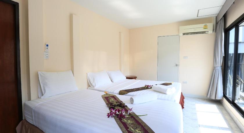 Image of Triple Room 3
