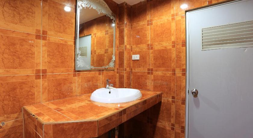 Image of Triple Room 2