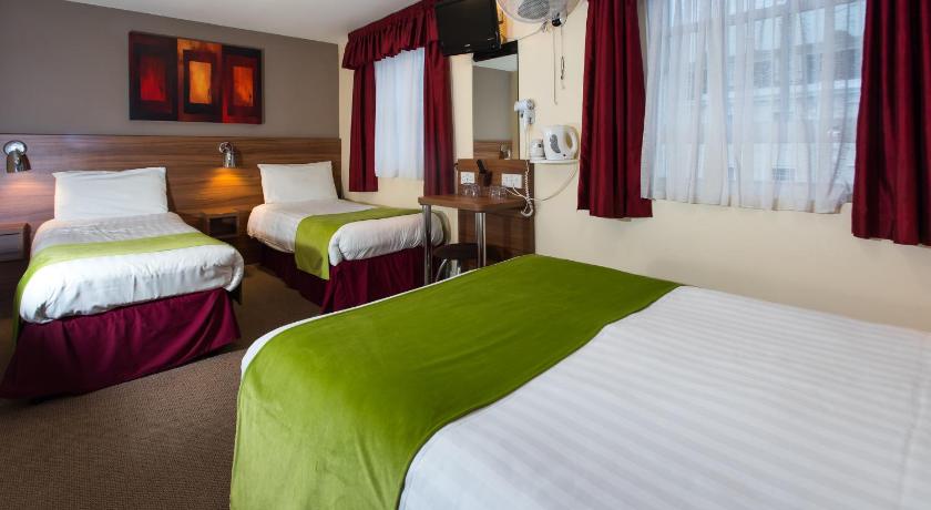 Immagine di Camera Familiare (Family Room) 3