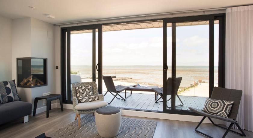 Sea Sunset Cottage photo