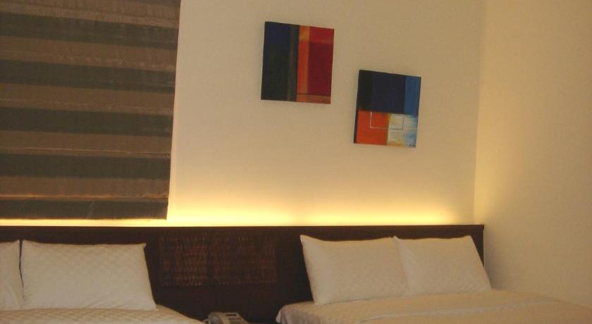 Shantir Motel - image 39