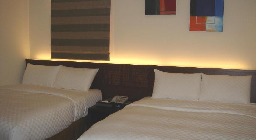 Shantir Motel - image 42