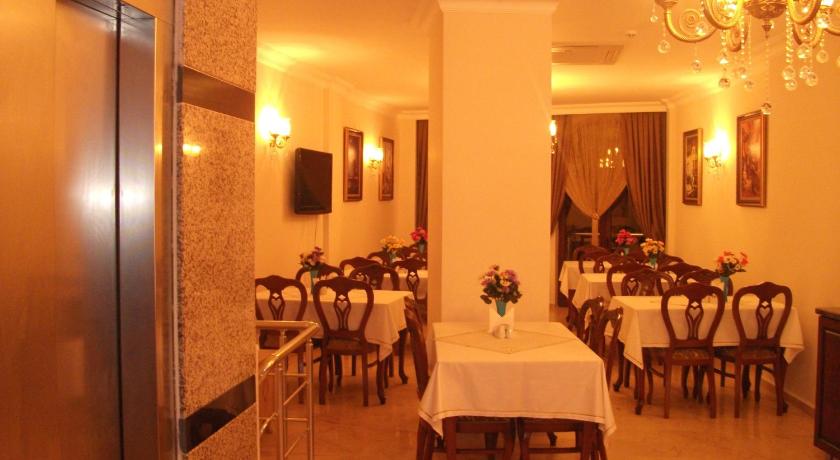 Sultan Palace Hotel - image 7