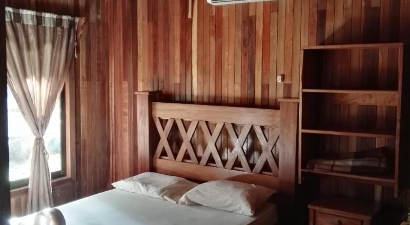 Hotel Rancho Las Cabanas photo