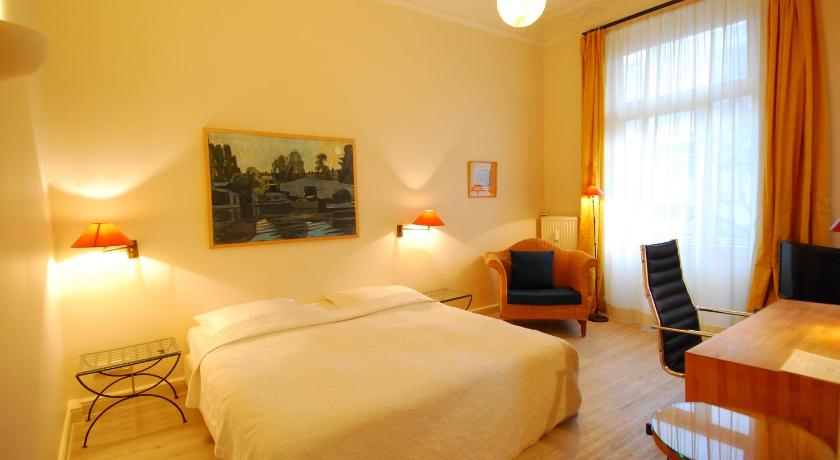 Image of Apartment with Balcony 0