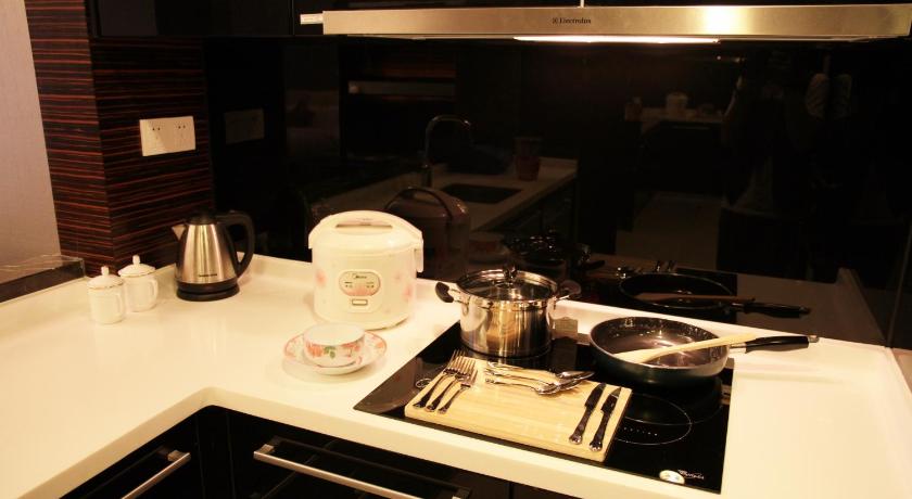 Image of Deluxe Suite With 2 Double Beds 5