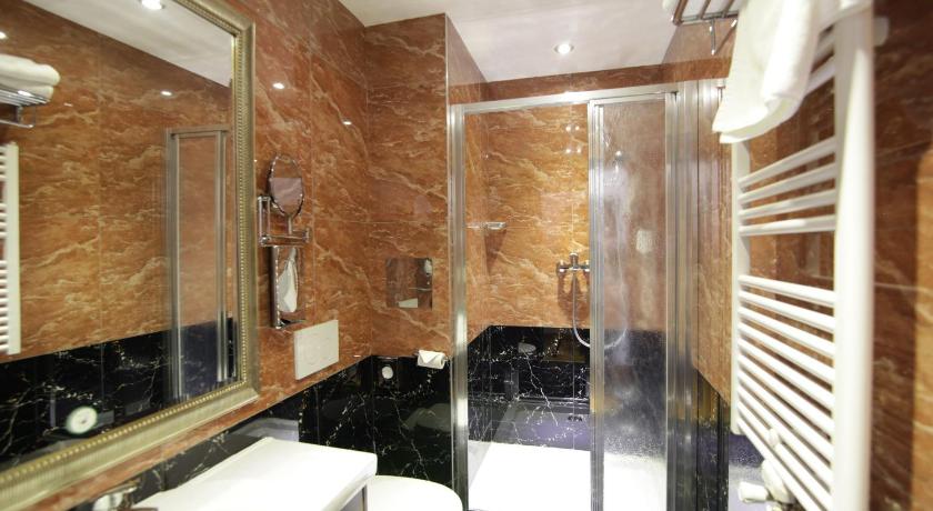 Kétszemélyes szoba (Double Room) fotója 5