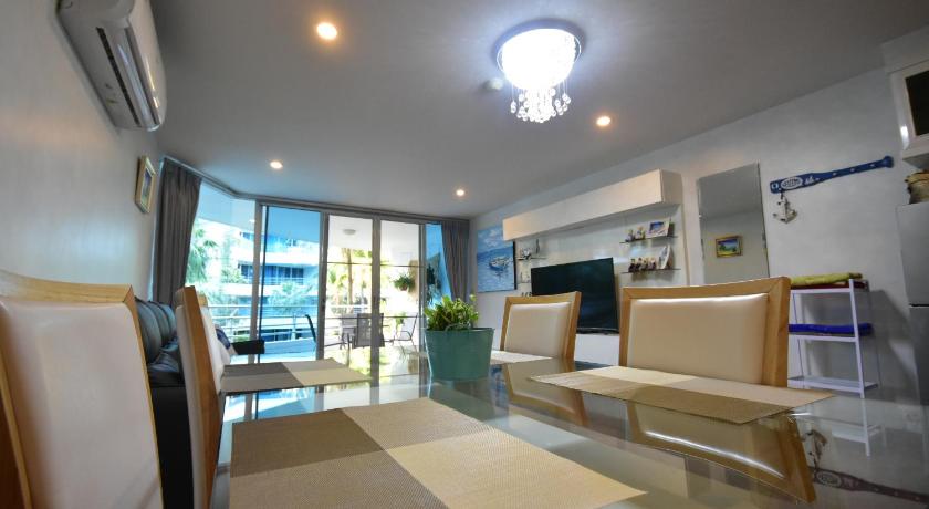 Hua Hin Beachfront Condo With Beach Access & Pools - image 2