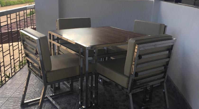 Image of Deluxe Triple Room 5