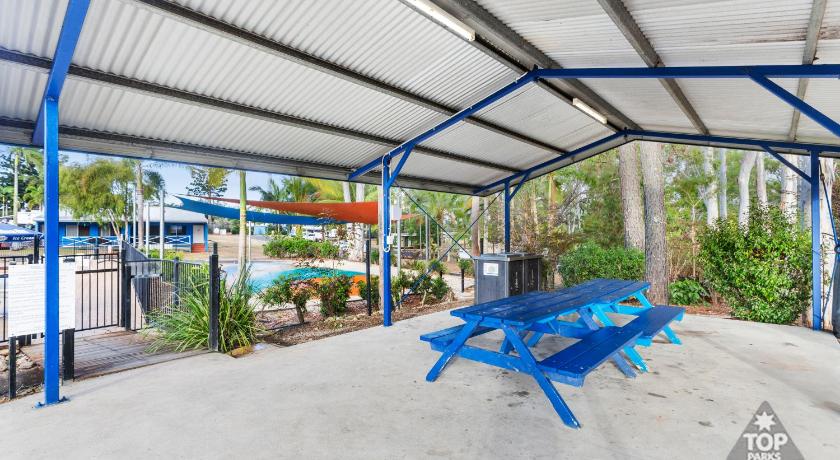 Lake Tinaroo Holiday Park photo