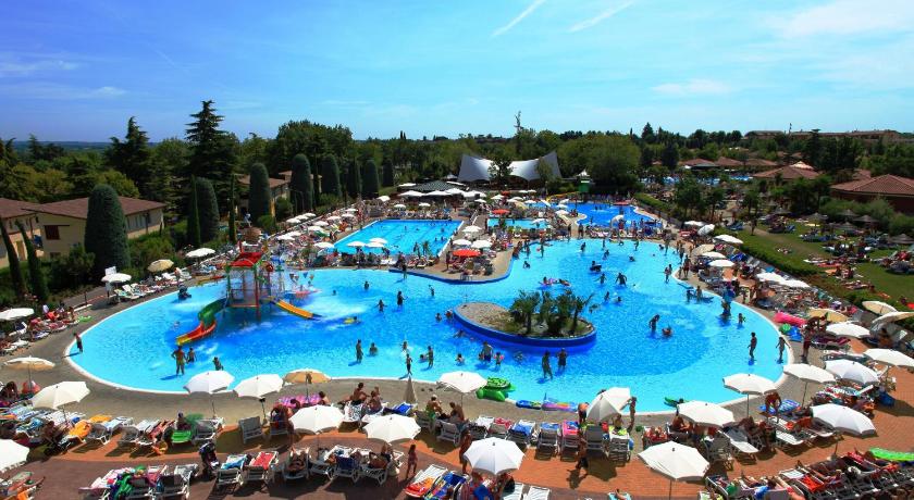 Happy Camp mobile homes in Camping Bella Italia photo