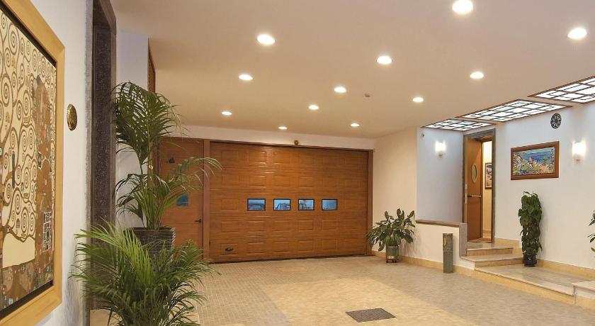 Buono Hotel