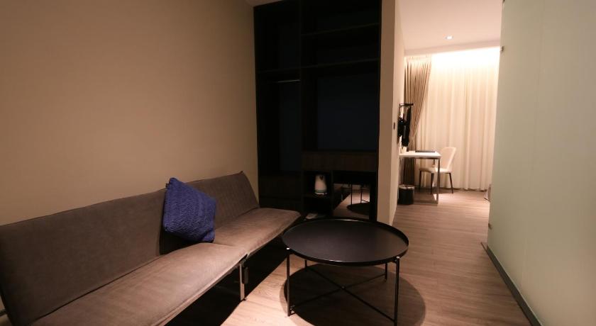 Hotel Hesper HSR - Taichung - image 50