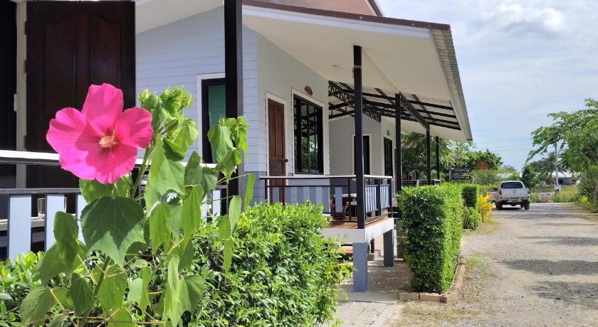 Image of Standard Double Room with Balcony 12
