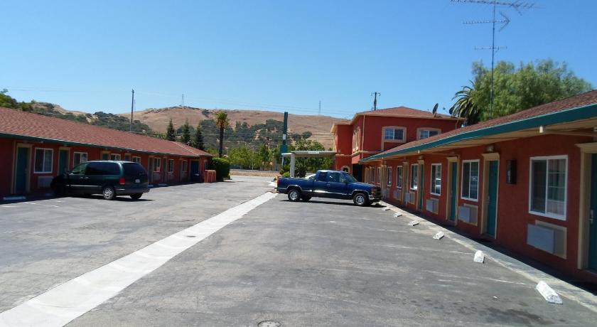 Budget Inn Morgan Hill photo