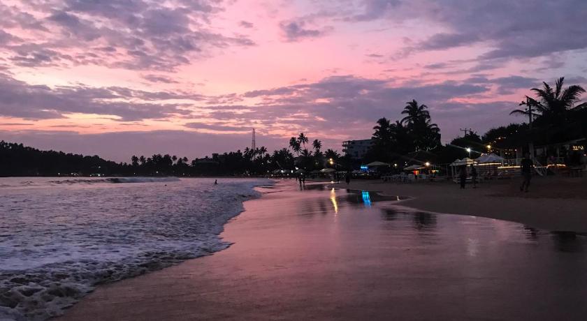Chez Podi Surf Stay - image 14