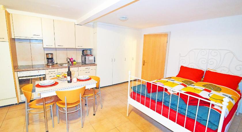 Sunny Day Holiday Apartment photo