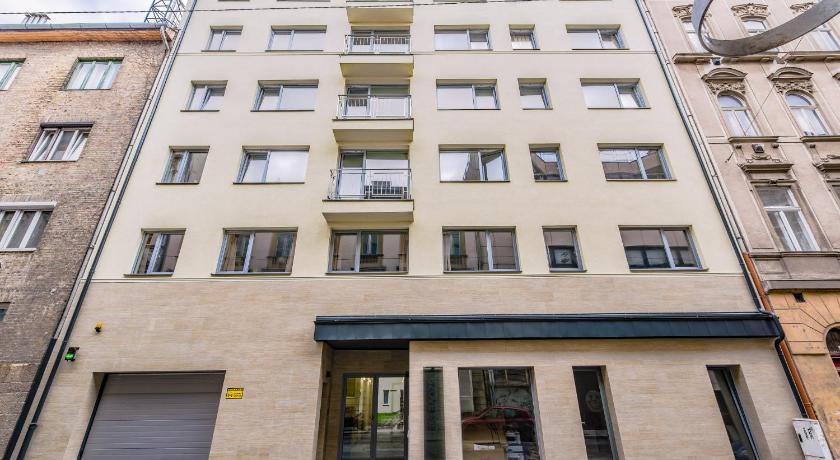 Nova City Aparthotel photo