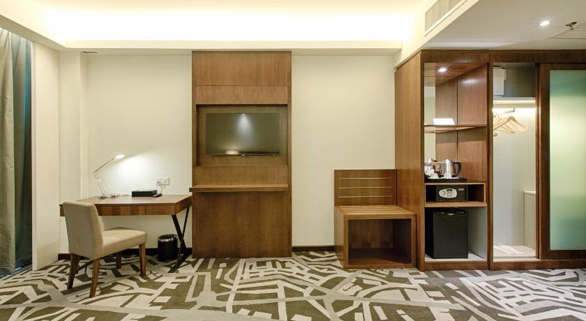 Image of Executive Room 12