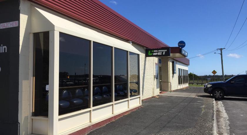 Regatta Point Tavern photo
