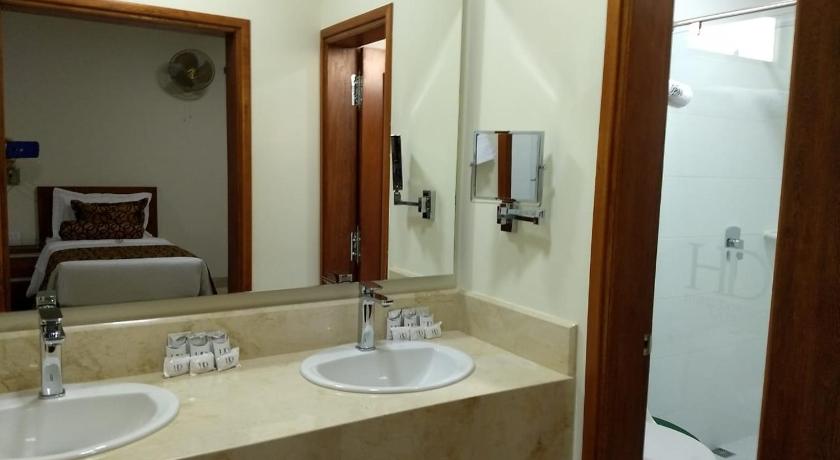 Hotel Dorado La 70