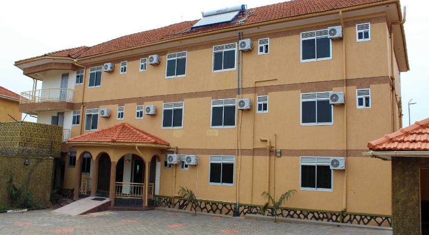 Fancy Hotel Munyonyo — Hotel in Kampala