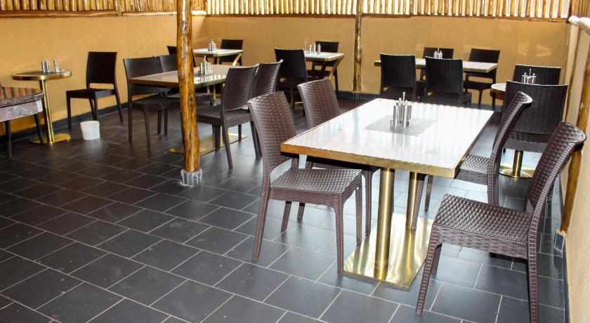 Fancy Hotel Munyonyo photo