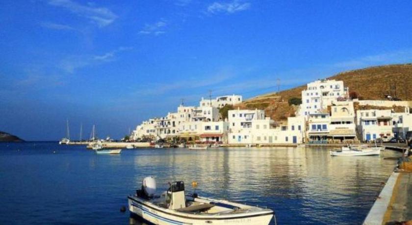 Tinos Suites & Apartments photo