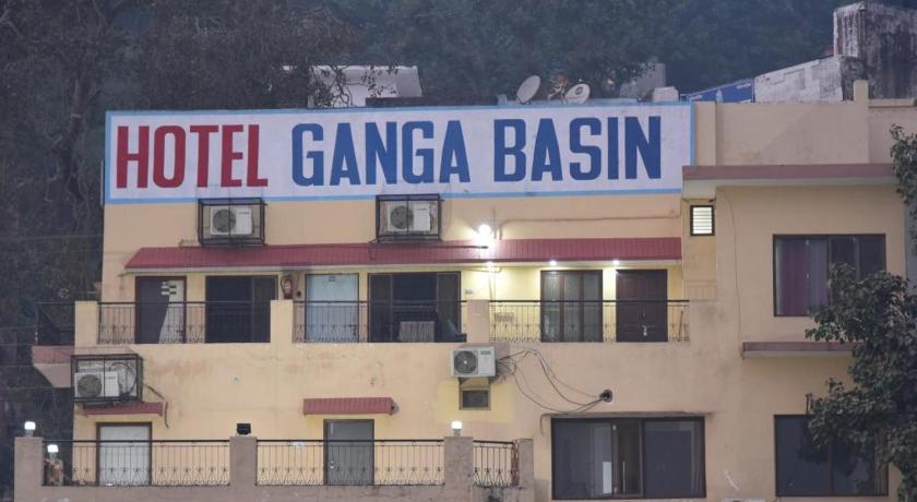 Hotel Ganga Basin